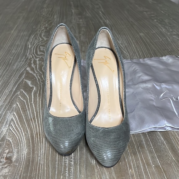 Giuseppe Zanotti Design Platform Heels - Picture 3 of 14